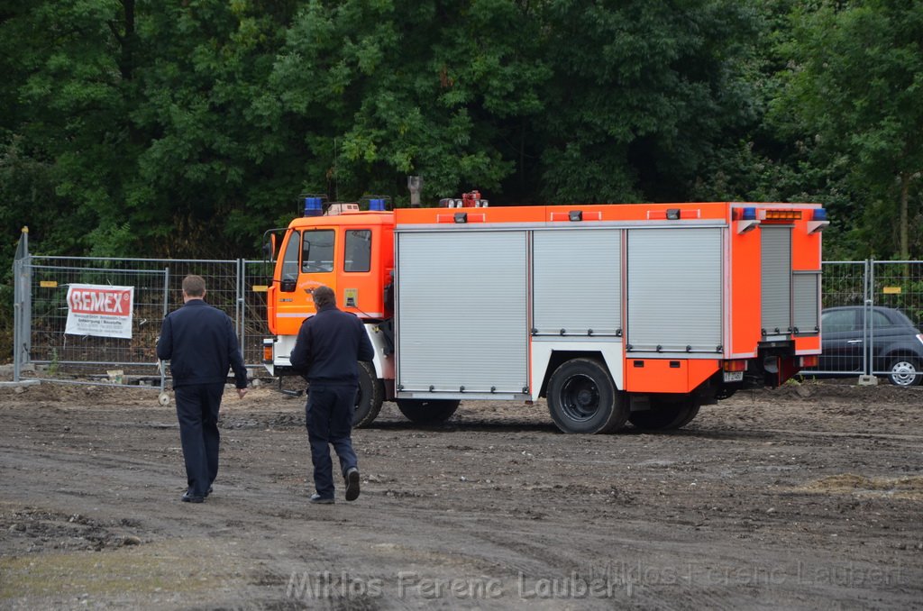 Erster Spatenstich Neues Feuerwehrzentrum Koeln Kalk Gummersbacherstr P156.JPG - Miklos Laubert